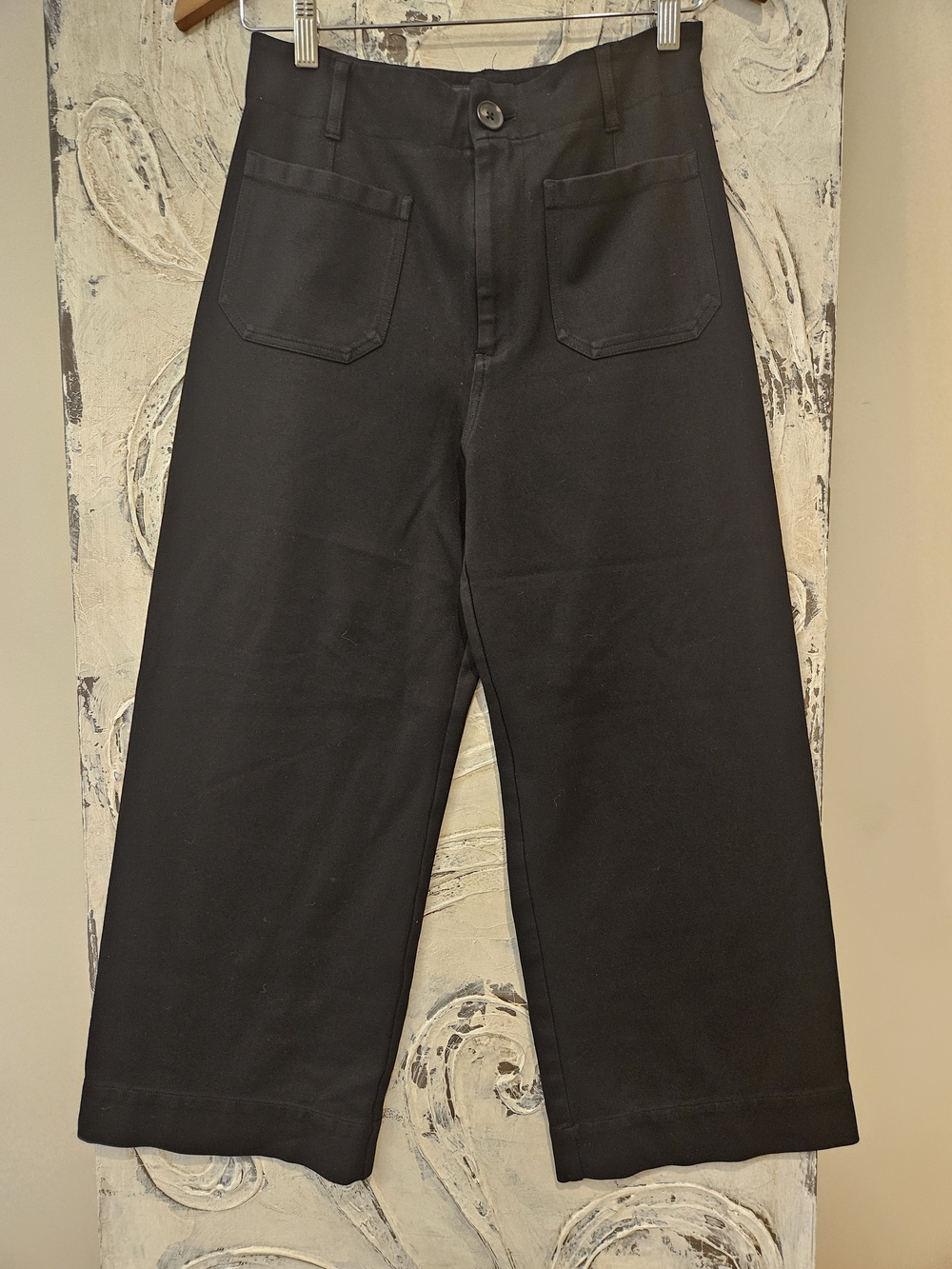 Black Wide-Leg Women's Pants - Classic High-Rise
